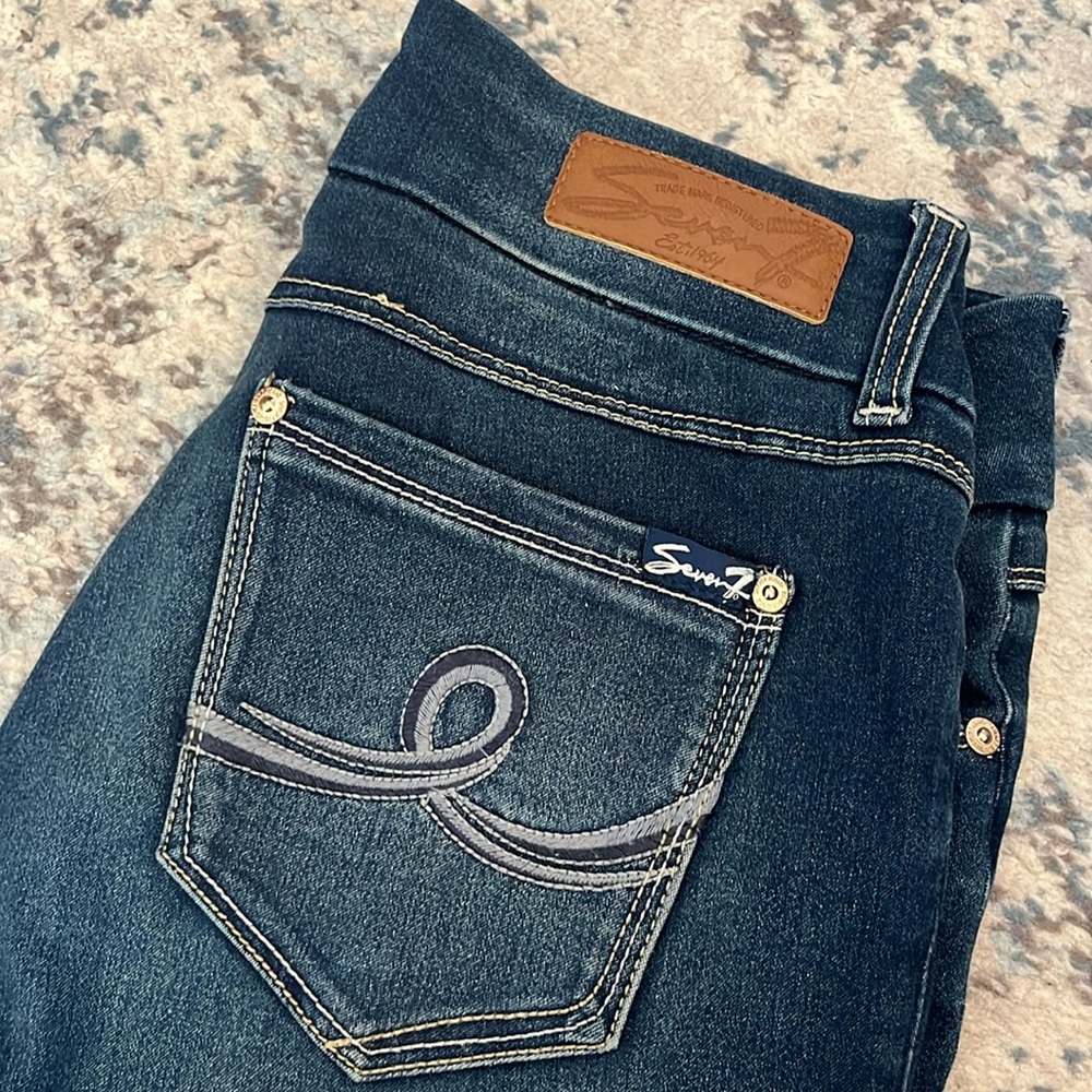 Seven Brand SlimBoot Jeans: Size 8